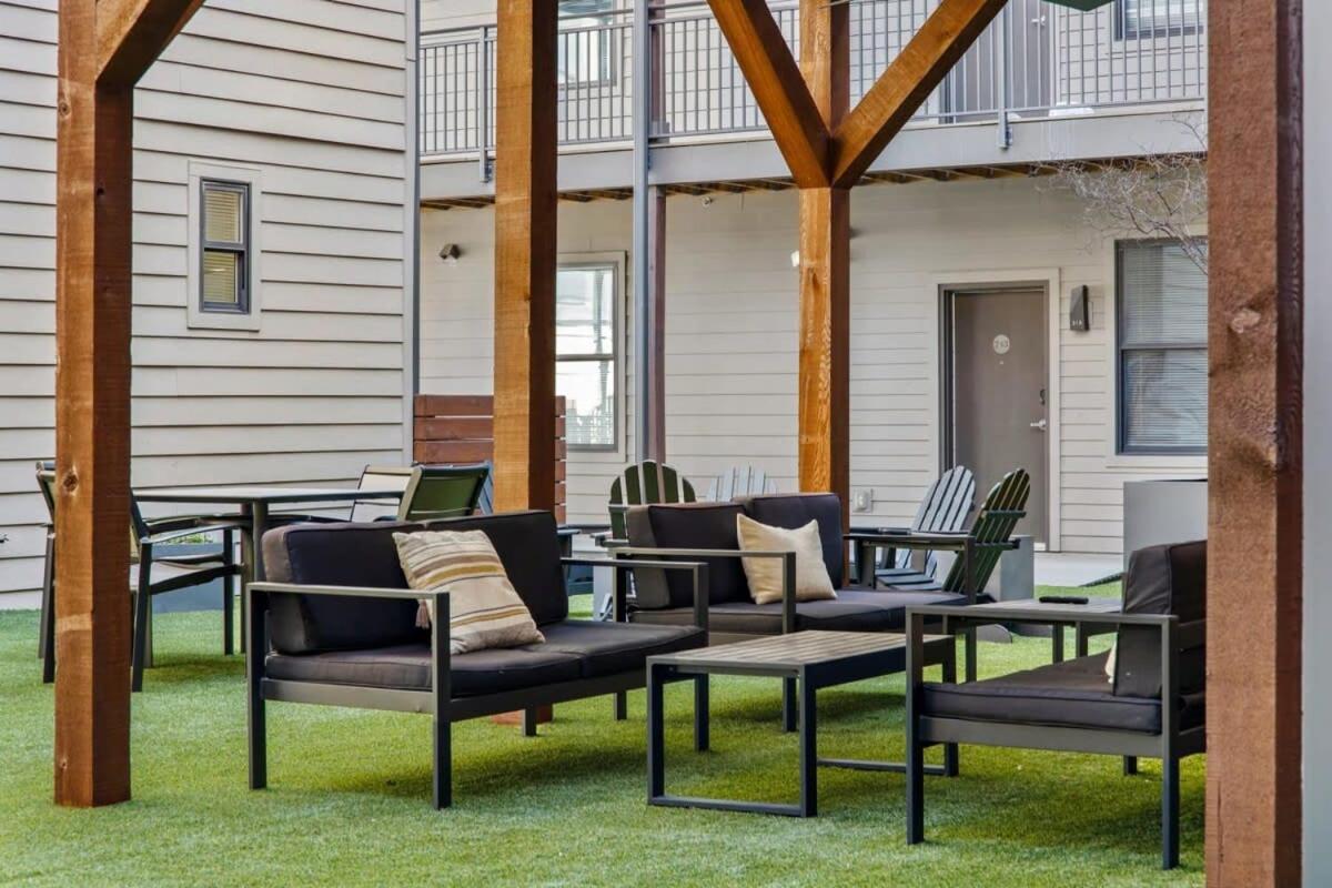 Cozysuites Music Row Stunning 2Br -Free Parking 05 NashvilleNashville  Kültér fotó